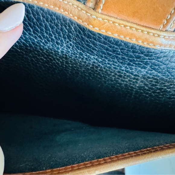 VINTAGE DOONEY BOURKE Black Cognac Brown Leather Gold Metal Crossbody Purse Bag - Picture 11 of 16